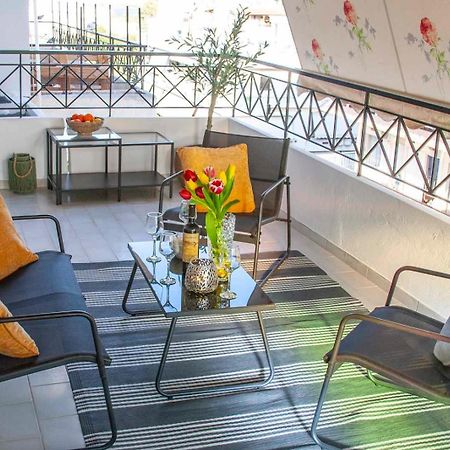 Top Floor Apartment In Chalkida Exterior photo